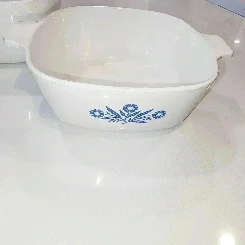 Rare Vintage Corning Ware Blue Cornflower Baking Casserole 1 1/2 QT, & 1 3/4 QT